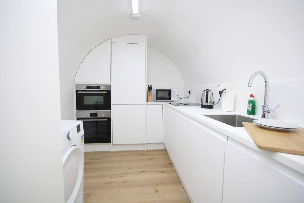 Lovely Flat In Baker Street Lägenhet London Exteriör bild